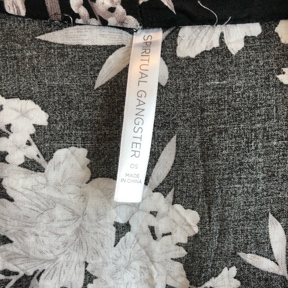 NWOT  Spiritual Gangster Kimono - Picture 6 of 6